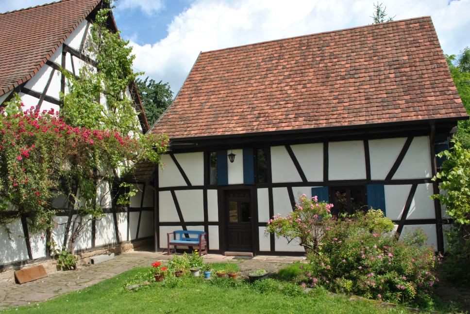 who-we-are Eingang zum Gästehaus